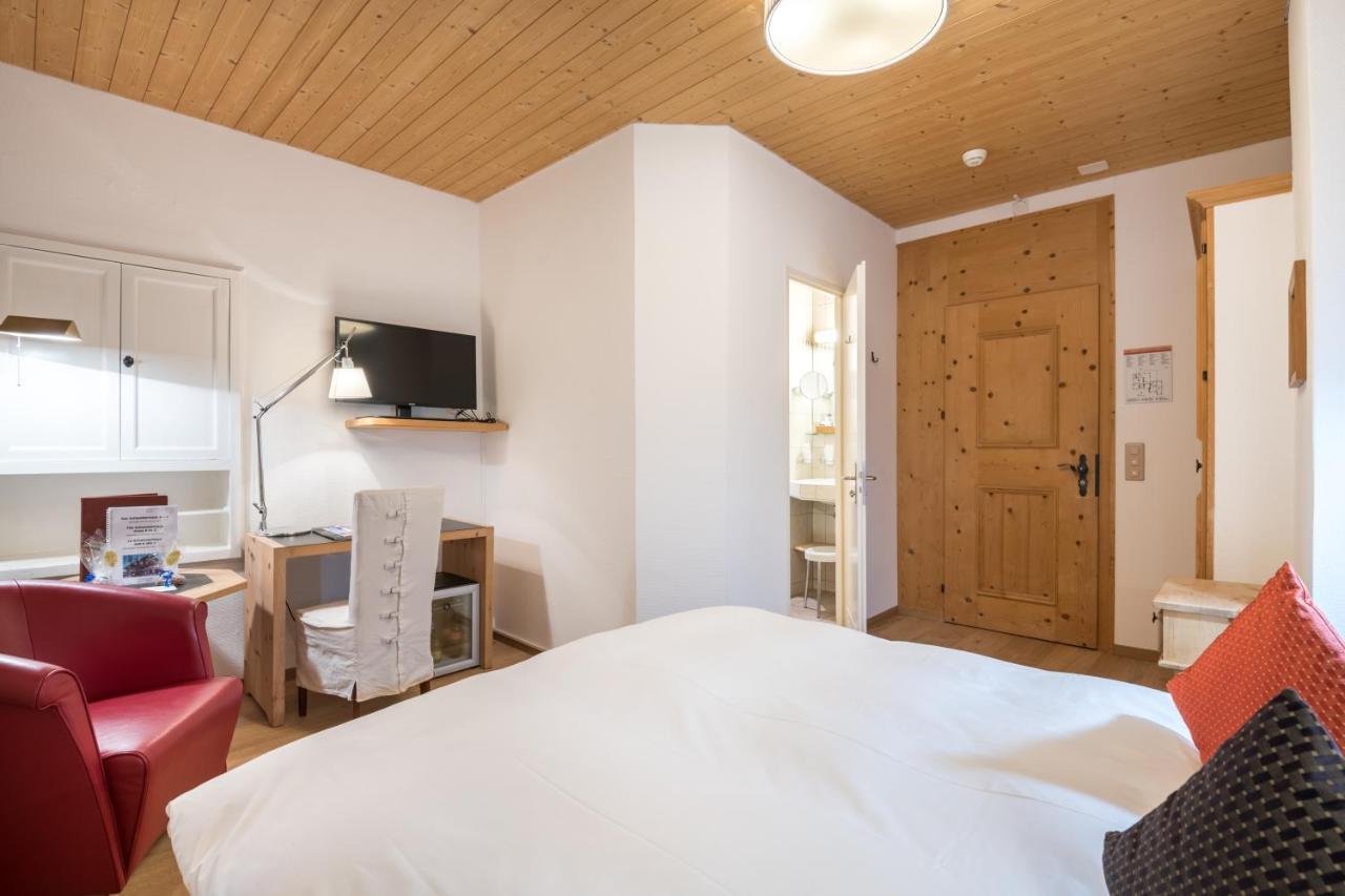 Schweizerhaus Swiss Quality Hotel Maloja Bagian luar foto