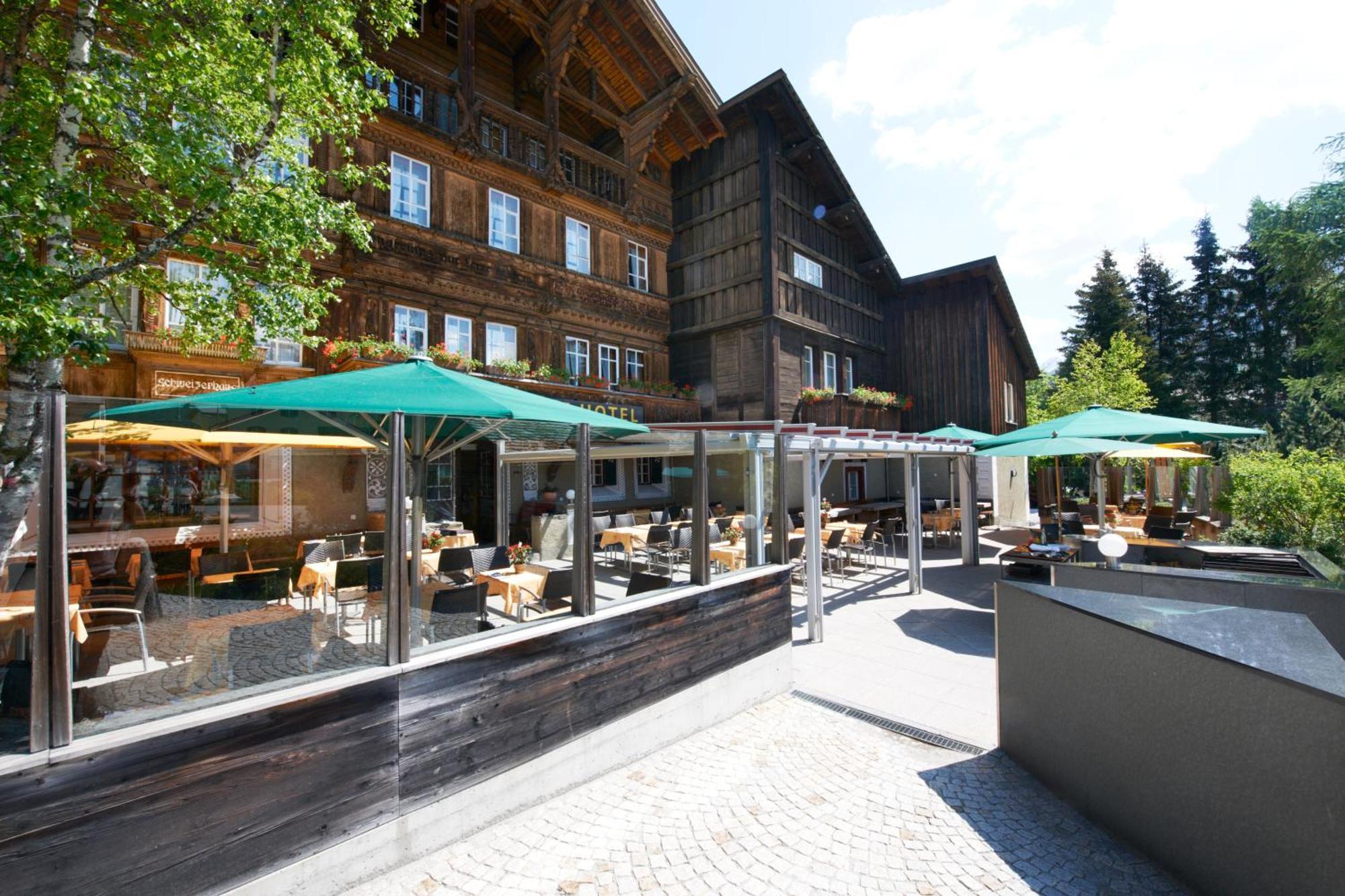 Schweizerhaus Swiss Quality Hotel Maloja Bagian luar foto