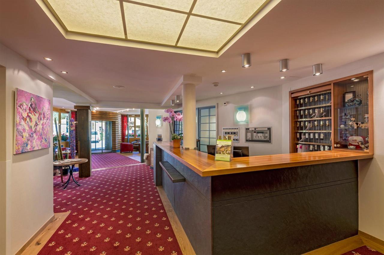 Schweizerhaus Swiss Quality Hotel Maloja Bagian luar foto