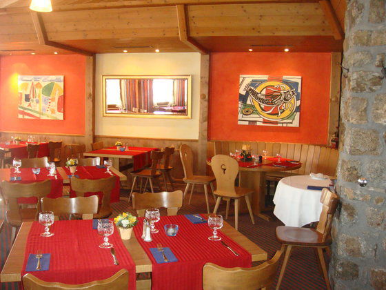 Schweizerhaus Swiss Quality Hotel Maloja Restoran foto